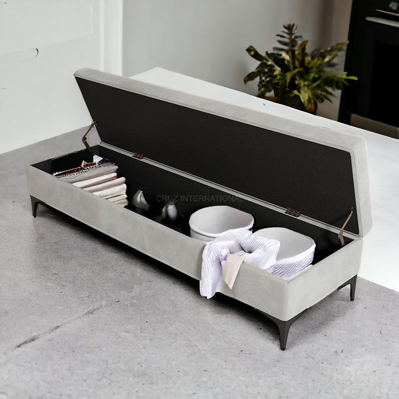 Elegant Ottoman Bench with Roomy Storage - A Must-Have for Your Home