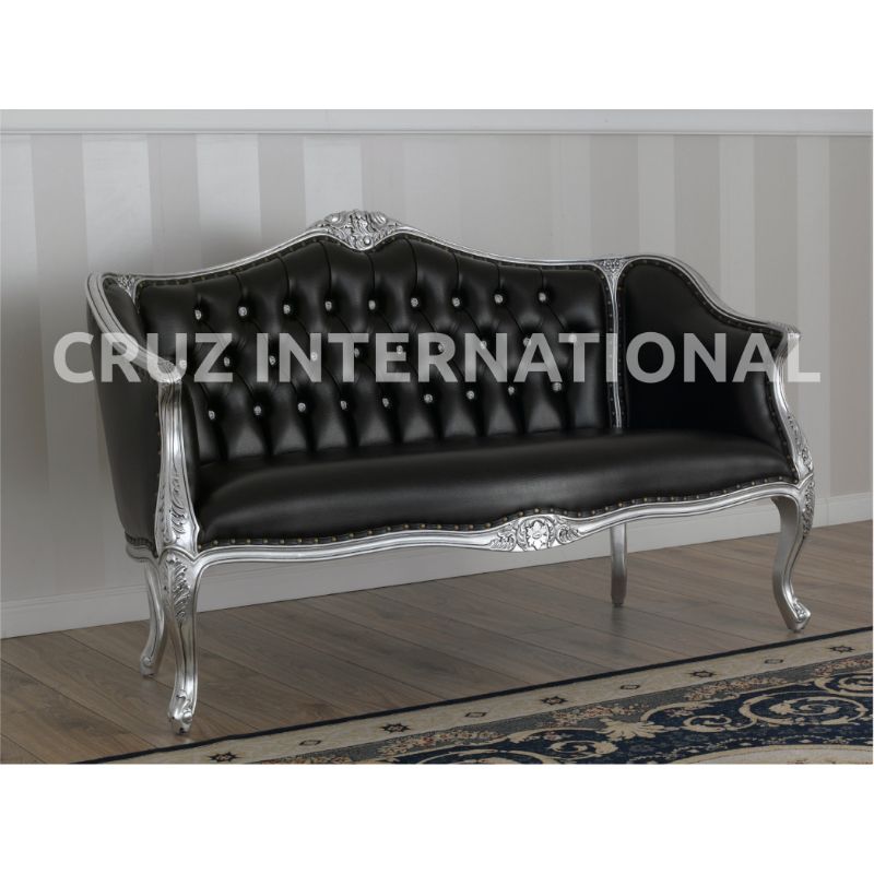 Classic Finley Carving Settee | Standard CRUZ INTERNATIONAL