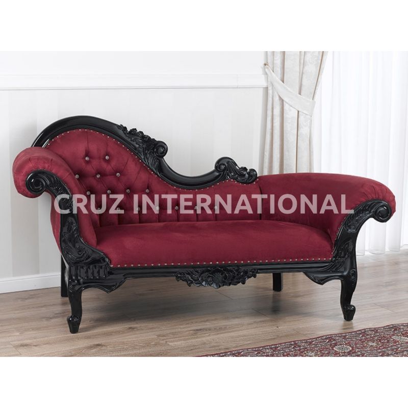 Classic Emilio Carving Settee | Standard CRUZ INTERNATIONAL