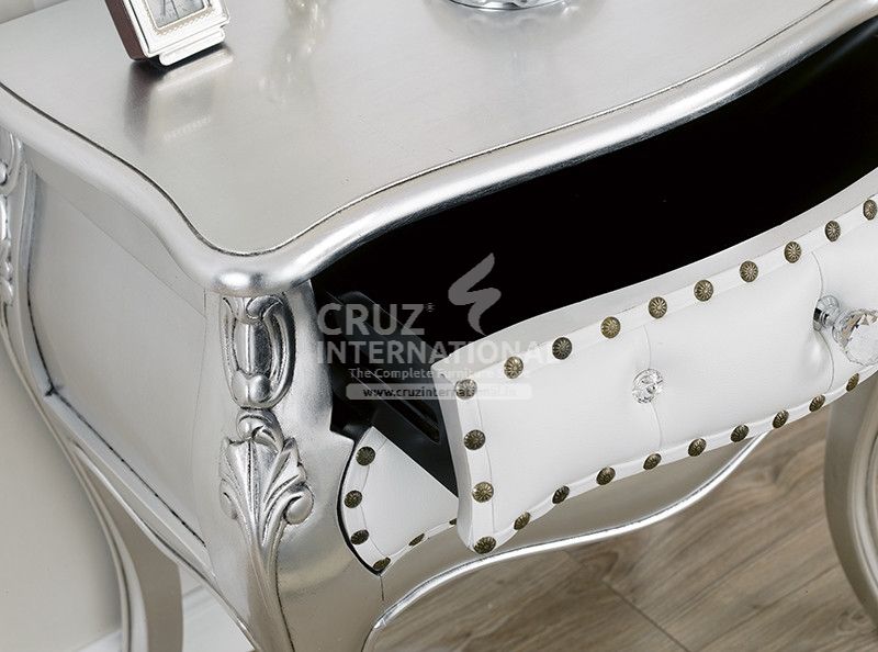 Classic Albert Side Table | Standard CRUZ INTERNATIONAL