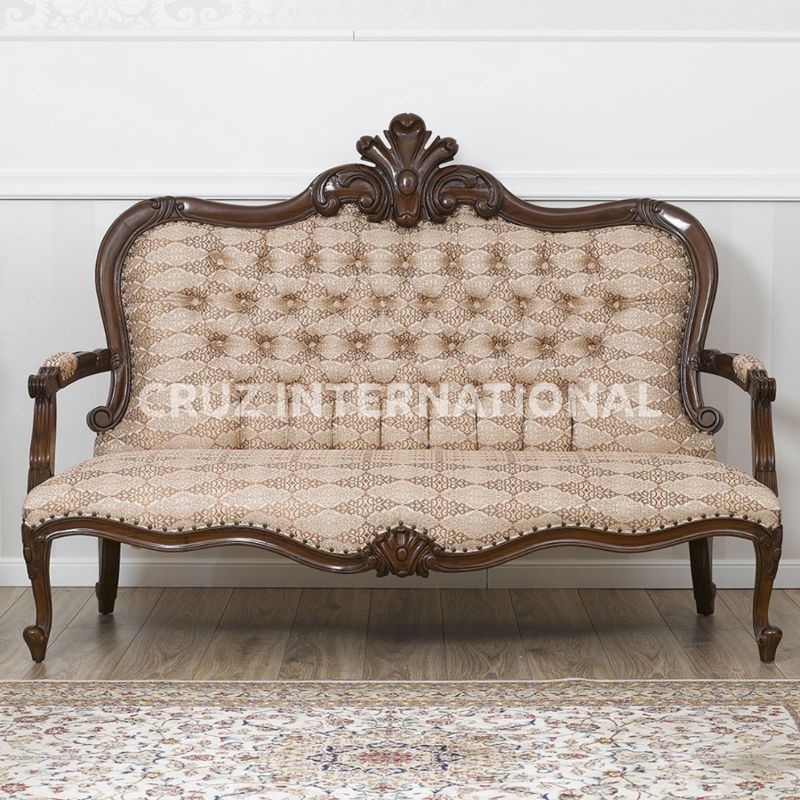 Classic Henry Carving Sofa | Standard CRUZ INTERNATIONAL