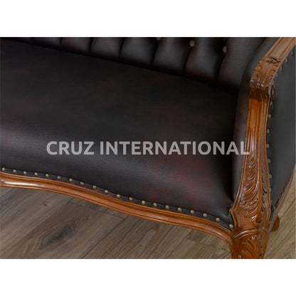 Classic Finley Carving Settee | Standard CRUZ INTERNATIONAL