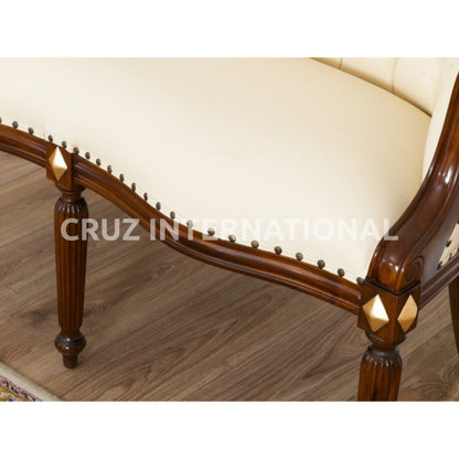 Classic James Carving Settee | Standard CRUZ INTERNATIONAL