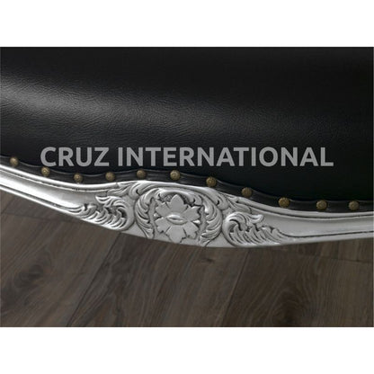 Classic Finley Carving Settee | Standard CRUZ INTERNATIONAL