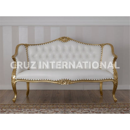 Classic Finley Carving Settee | Standard CRUZ INTERNATIONAL