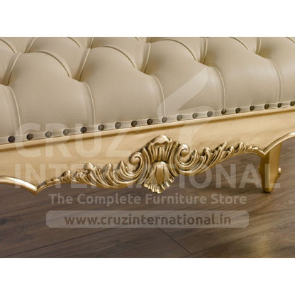 Classic Hugo Carving Settee | Standard CRUZ INTERNATIONAL