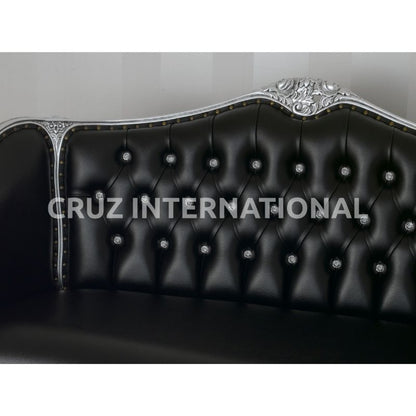 Classic Finley Carving Settee | Standard CRUZ INTERNATIONAL