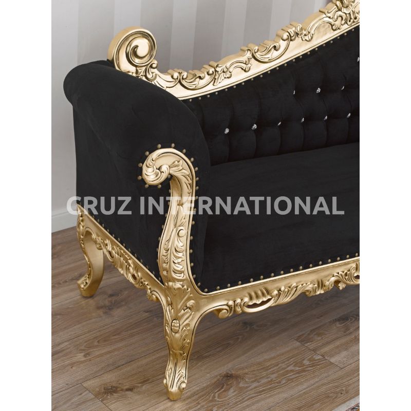 Classic Hector Carving Settee | Standard CRUZ INTERNATIONAL