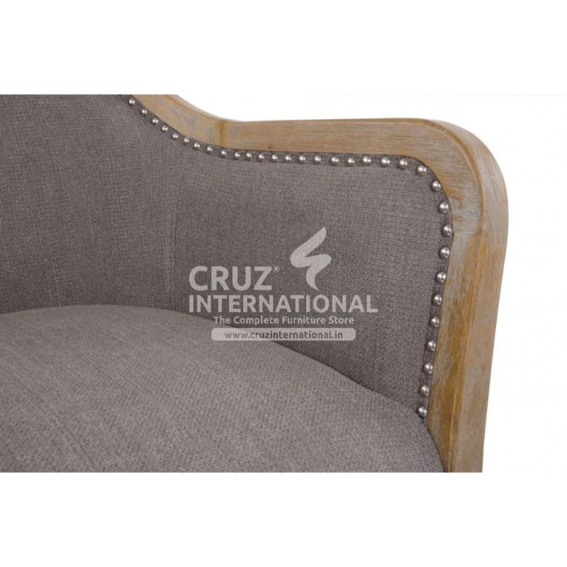 Classic Guide Living Room Chair | Set of 1 CRUZ INTERNATIONAL