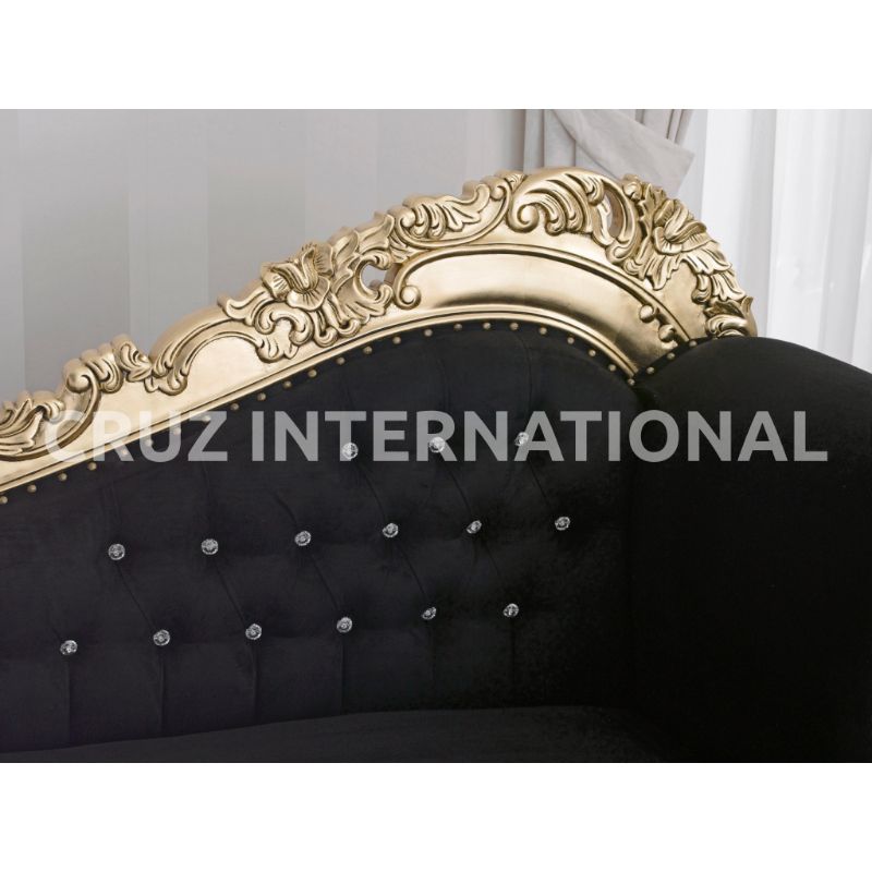 Classic Hector Carving Settee | Standard CRUZ INTERNATIONAL