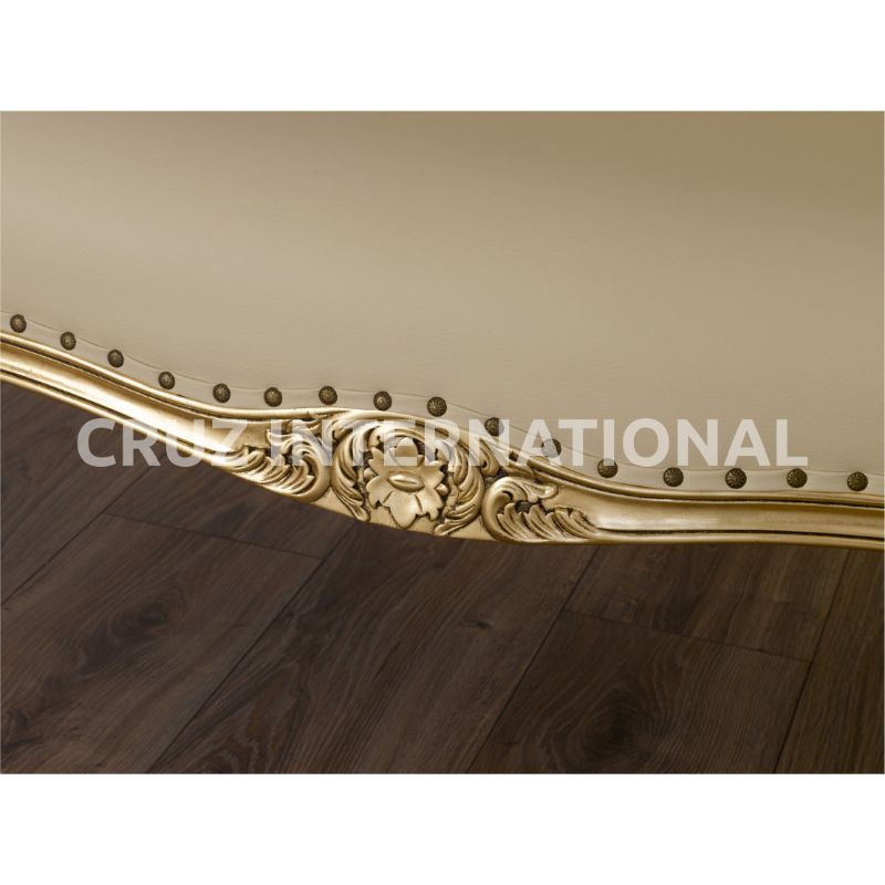 Classic Finley Carving Settee | Standard CRUZ INTERNATIONAL