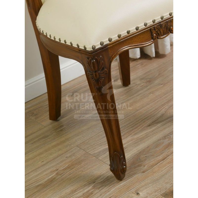 Classic Alvarez Dinning Chair | Standard CRUZ INTERNATIONAL