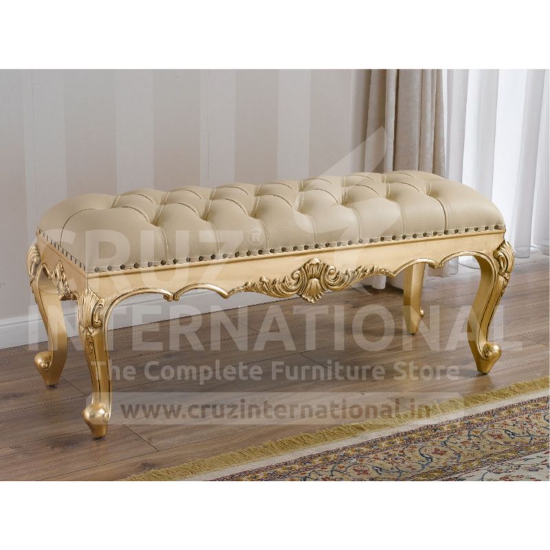 Classic Hugo Carving Settee | Standard CRUZ INTERNATIONAL