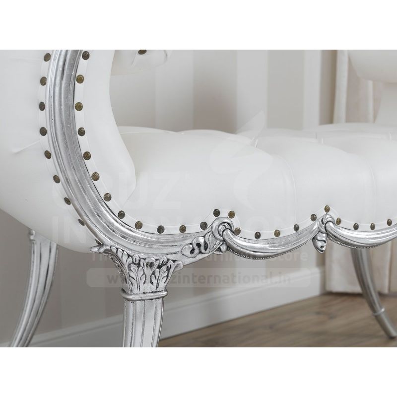 Classic Joseph Carving Settee | Standard CRUZ INTERNATIONAL